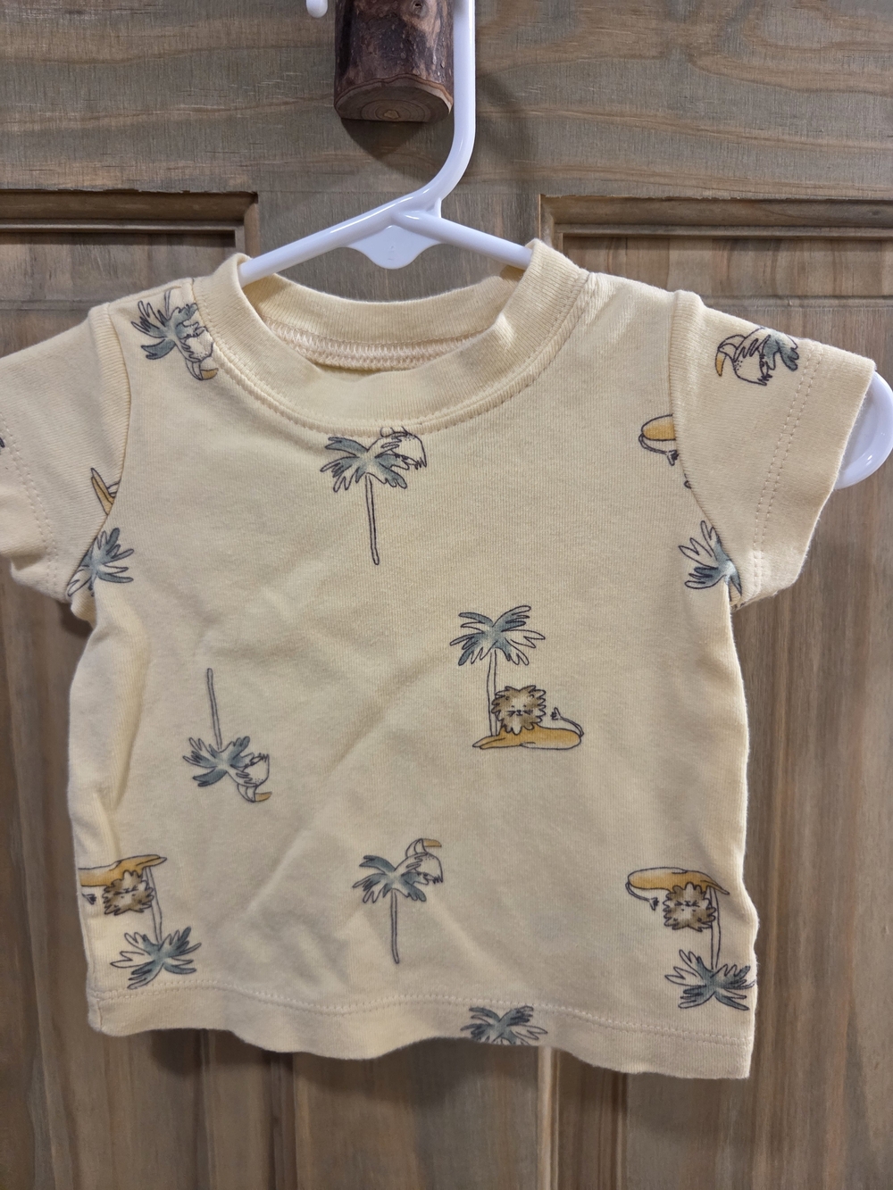 **BUNDLE & SAVE** Carter's Pale Yellow Short Sleeve Tee with Palm & Lion